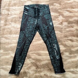 Under Armour Black and Teal Leggings